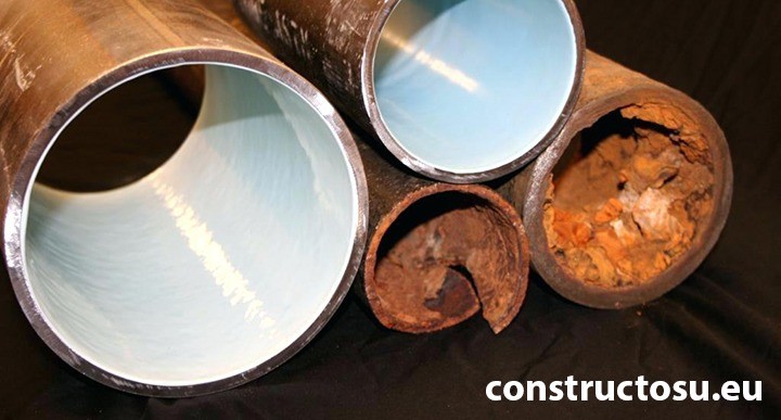 Țeavă de oțel carbon protejată cu rășină epoxidică albă