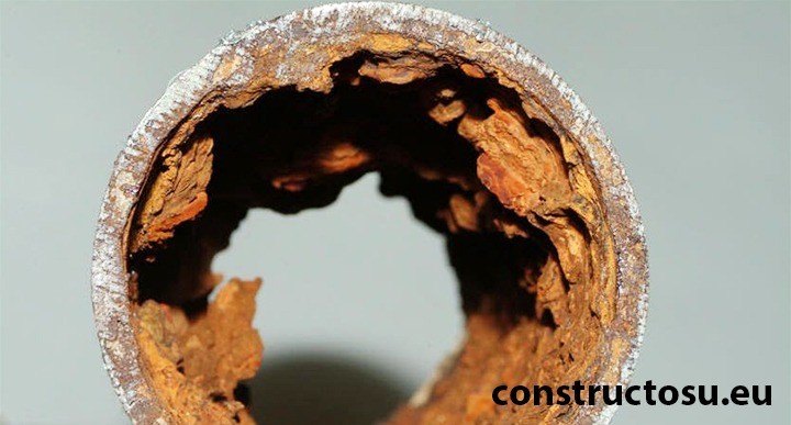 Țeavă oțel carbon afectată de apă acidă