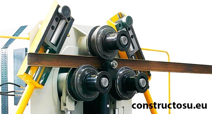 Mașină de îndoit profile cu rolere amovibile