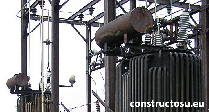 Transformator răcit pasiv cu ulei mineral țevi, răcire prin convecție