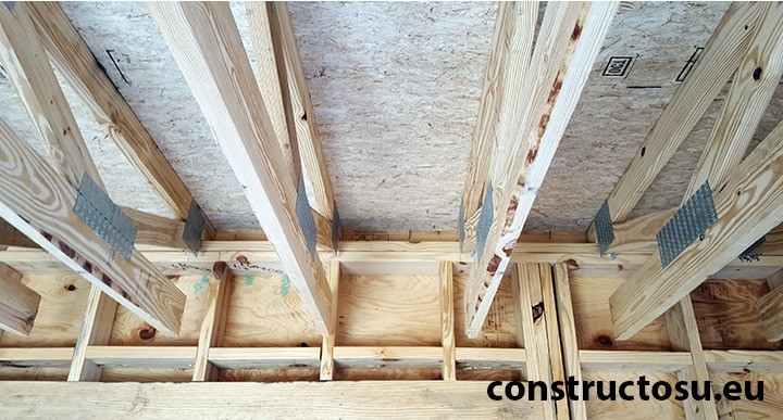 Planșeu de lemn cu o încărcare proiectată foarte mică